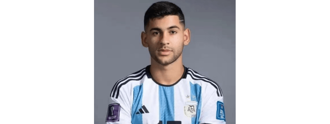 Kapitan Tottenhamu, Cristian Romero, może być pierwszym zawodnikiem, który odejdzie w trakcie przebudowy zespołu